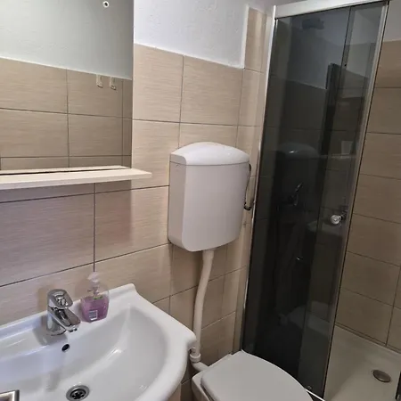 Apartmani Niko Neum Exterior photo