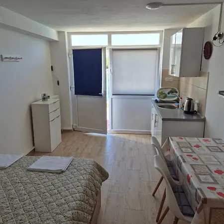 Apartmani Niko Neum Exterior photo
