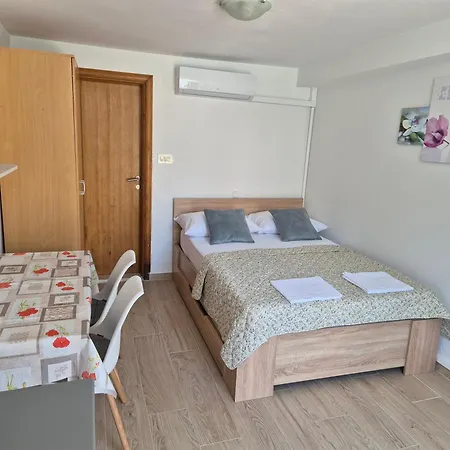 Apartmani Niko Neum Exterior photo