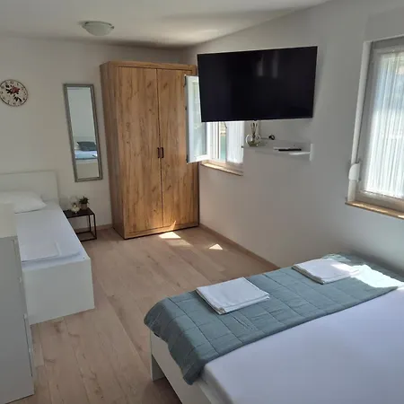 Apartmani Niko Neum Exterior photo